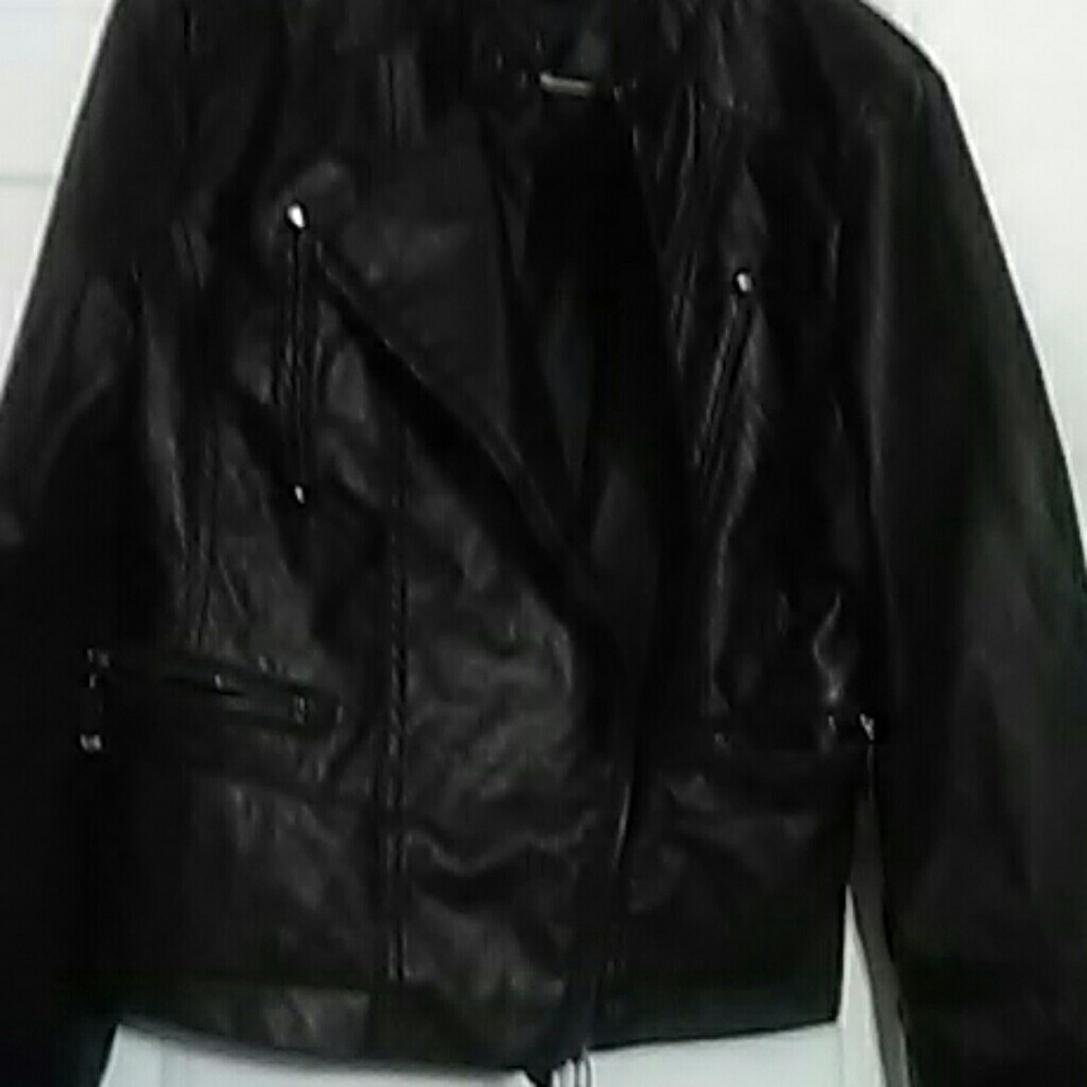 Leather jacket - Picture 3 of 3